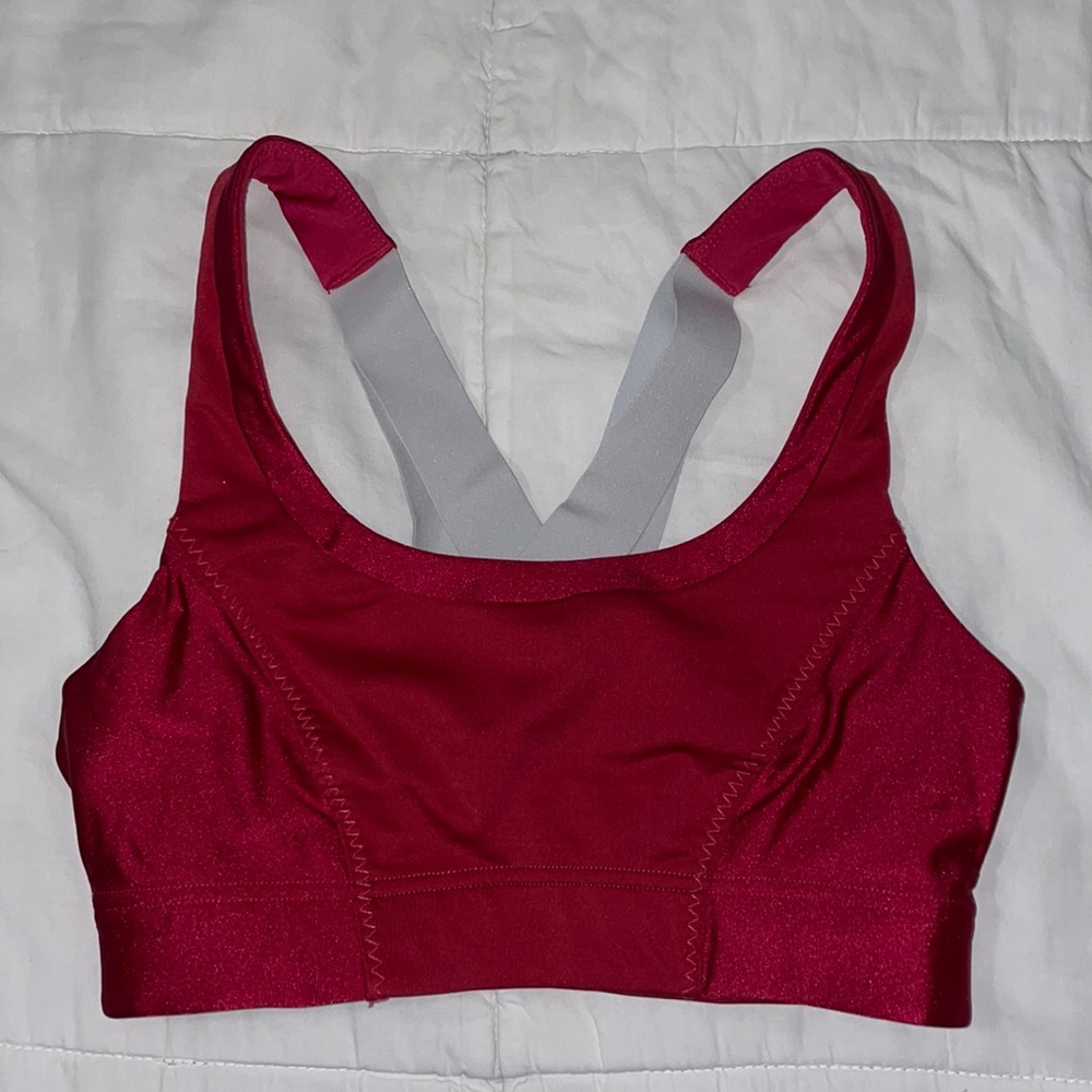 FABLETICS sports bra